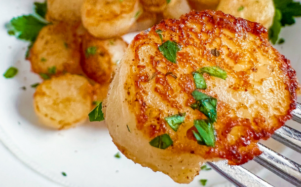 Shelf-stable 'scallops' join Mind Blown plant-based seafood range